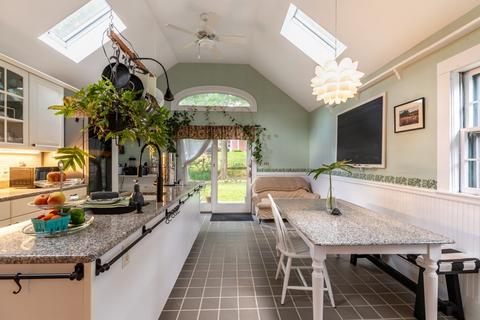 322 Haven St, Reading, MA 01867 photo 16