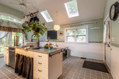 322 Haven St, Reading, MA 01867 photo 17