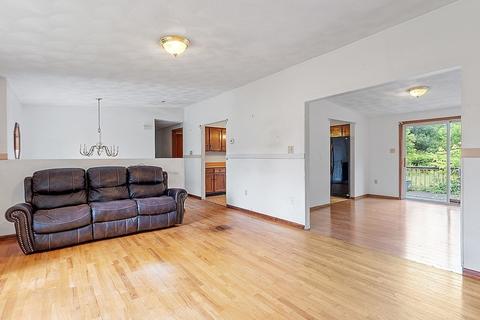 325 Greenwood St # -a, Worcester, MA 01607 photo 10