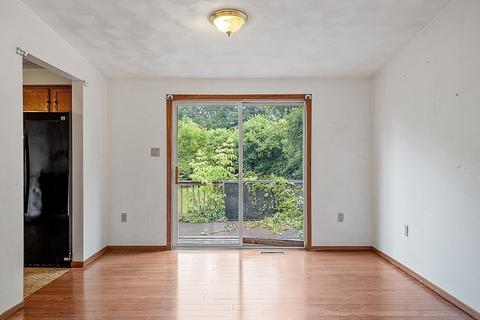 325 Greenwood St # -a, Worcester, MA 01607 photo 7