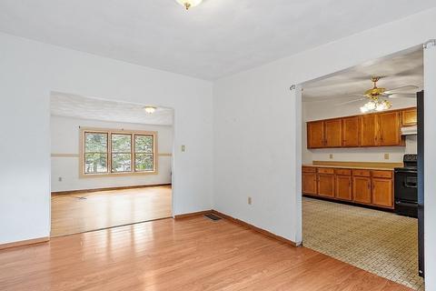 325 Greenwood St # -a, Worcester, MA 01607 photo 9