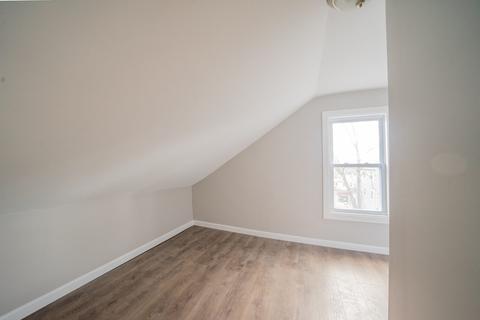 431 Prospect St, Fall River, MA 02720 photo 25