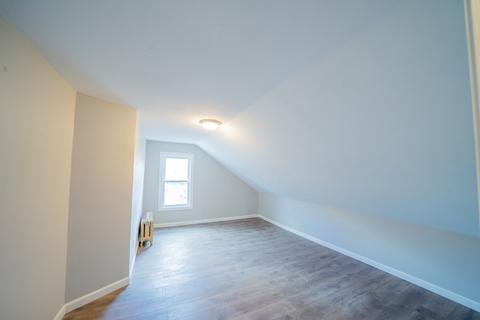 431 Prospect St, Fall River, MA 02720 photo 31