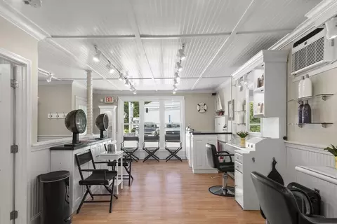 165 Bridge Rd, Salisbury, MA 01952 photo 4