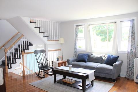 37 Mohawk Path, Bellingham, MA 02019 photo 2