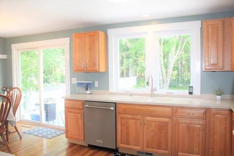 37 Mohawk Path, Bellingham, MA 02019 photo 5