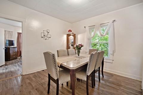 175 Wilbraham Rd, Springfield, MA 01109 photo 21