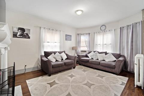 175 Wilbraham Rd, Springfield, MA 01109 photo 17
