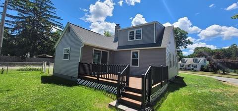 281 James St, Chicopee, MA 01020 photo 4
