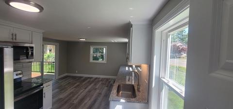 281 James St, Chicopee, MA 01020 photo 5