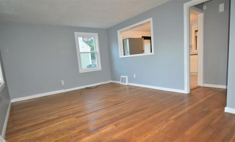 130 Leitch St, Springfield, MA 01109 photo 23