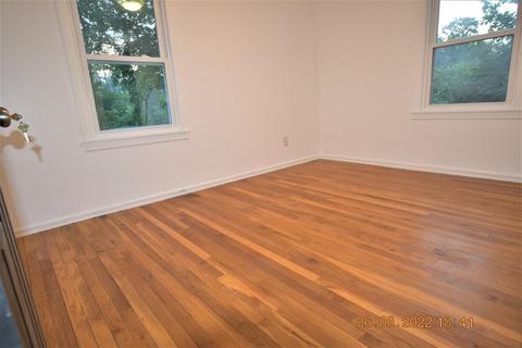 130 Leitch St, Springfield, MA 01109 photo 27