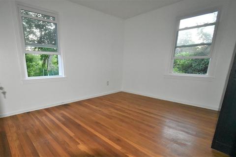 130 Leitch St, Springfield, MA 01109 photo 17