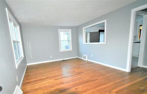 130 Leitch St, Springfield, MA 01109 photo 14
