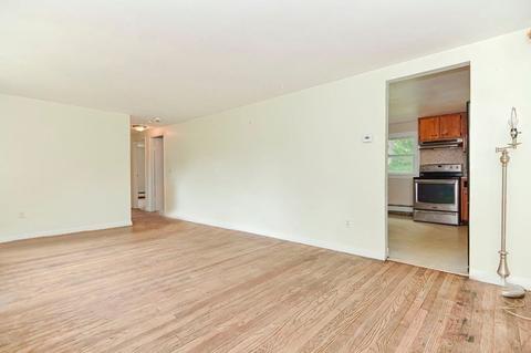 5 Wall St, Bourne, MA 02532 photo 7