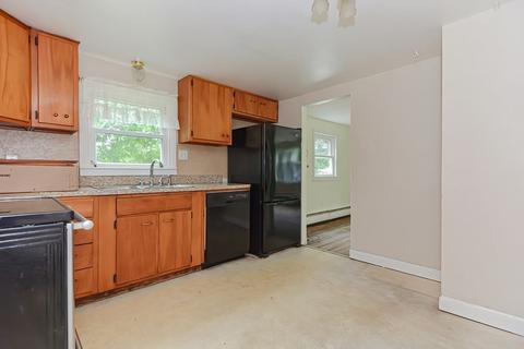 5 Wall St, Bourne, MA 02532 photo 5