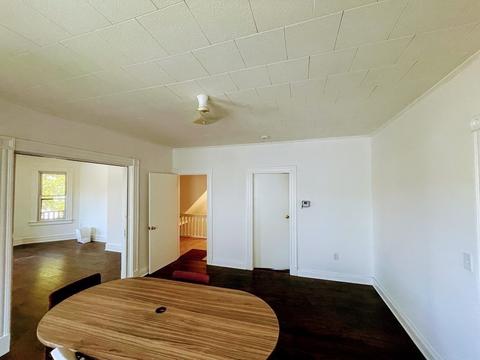 51 Acushnet Ave, Springfield, MA 01105 photo 5