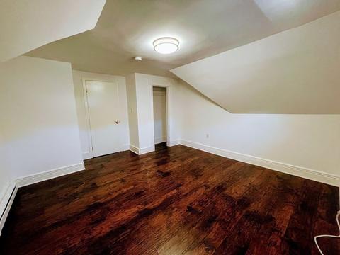 51 Acushnet Ave, Springfield, MA 01105 photo 14