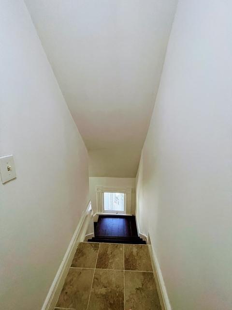 51 Acushnet Ave, Springfield, MA 01105 photo 9
