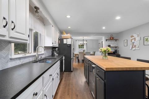 741 Summer St, Franklin, MA 02038 photo 6