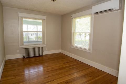 1341 Bay St, Springfield, MA 01109 photo 13