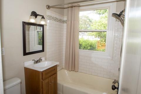 1341 Bay St, Springfield, MA 01109 photo 17