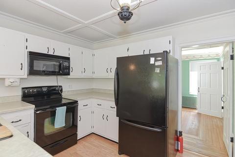 672 S Main St, Raynham, MA 02767 photo 4