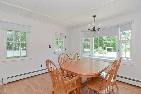 672 S Main St, Raynham, MA 02767 photo 9