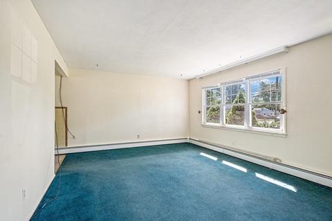 803 Bradley Rd, Springfield, MA 01109 photo 14