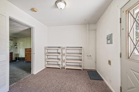 803 Bradley Rd, Springfield, MA 01109 photo 6