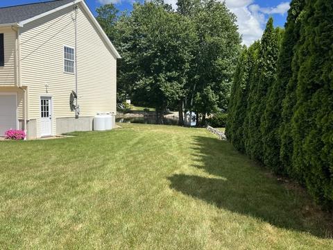 13 Bates Point Rd, Webster, MA 01570 photo 3