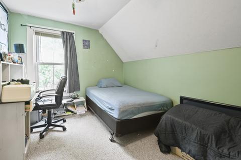 24 Edlin St, Worcester, MA 01603 photo 19