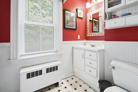 24 Edlin St, Worcester, MA 01603 photo 17