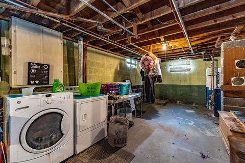 75 Sampson St, Chicopee, MA 01020 photo 23