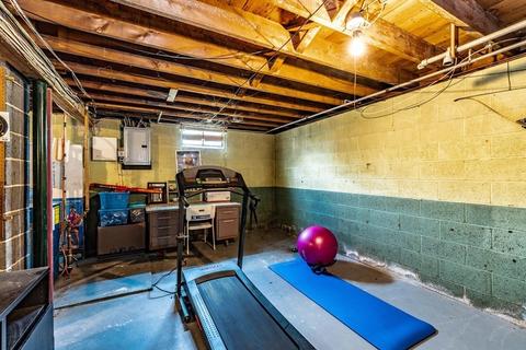 75 Sampson St, Chicopee, MA 01020 photo 24