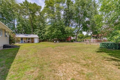 75 Sampson St, Chicopee, MA 01020 photo 32