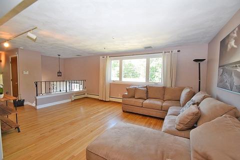 2 Eagle Rock Rd, Randolph, MA 02368 photo 3