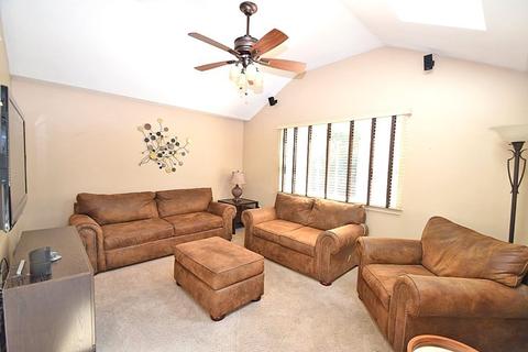 2 Eagle Rock Rd, Randolph, MA 02368 photo 6