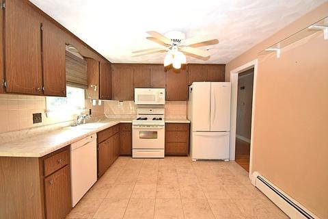 2 Eagle Rock Rd, Randolph, MA 02368 photo 9