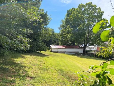46 Morse Ave, Ware, MA 01082 photo 9