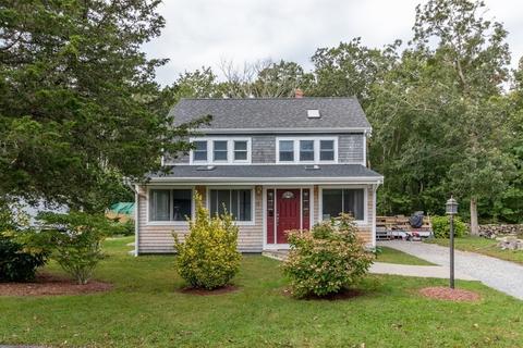 38 Camel St, Fairhaven, MA 02719 photo 2