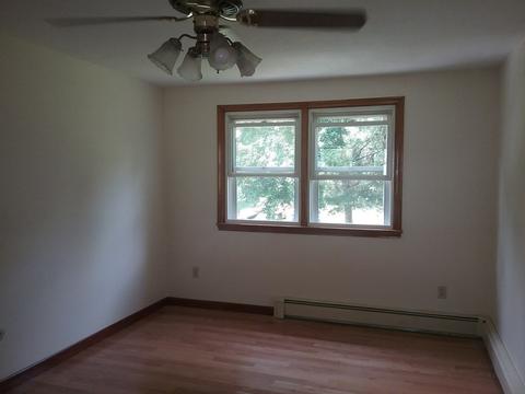 21 Westbrook Ave, Ware, MA 01082 photo 8