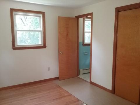21 Westbrook Ave, Ware, MA 01082 photo 10