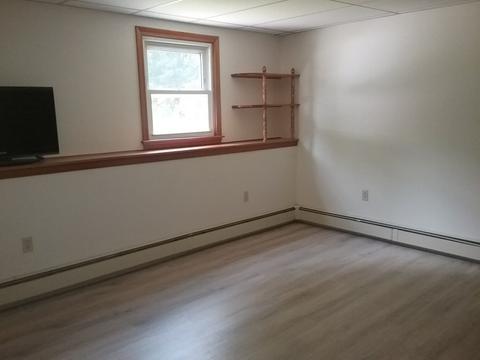 21 Westbrook Ave, Ware, MA 01082 photo 21