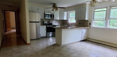 21 Westbrook Ave, Ware, MA 01082 photo 5