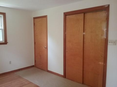 21 Westbrook Ave, Ware, MA 01082 photo 9