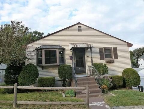 7 Raymond St, Worcester, MA 01607 photo 1