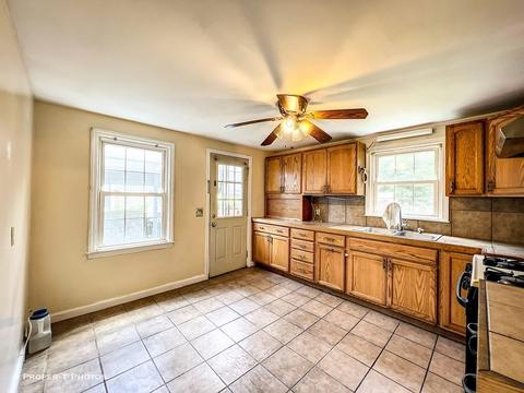 36 Lumae St, Springfield, MA 01119 photo 22