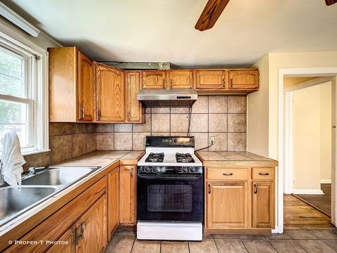 36 Lumae St, Springfield, MA 01119 photo 19