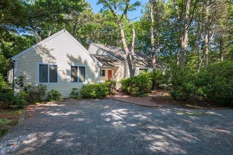 178 Glenneagle Dr, Mashpee, MA 02649 photo 1